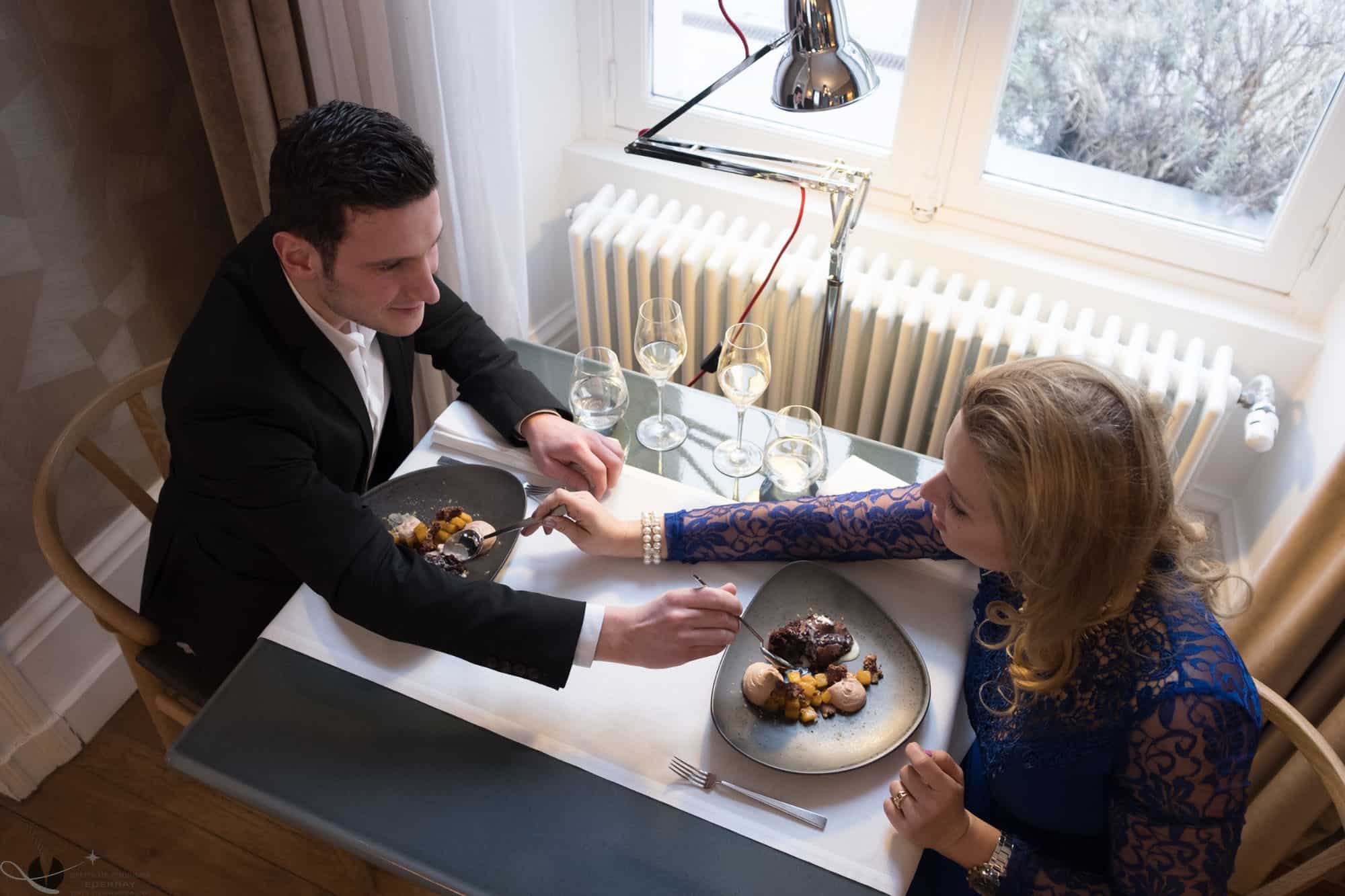 Couple dégustation accord mets-vin - Epernay Tourisme